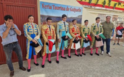 Victor CERRATO coupe une oreille à Guijuelo